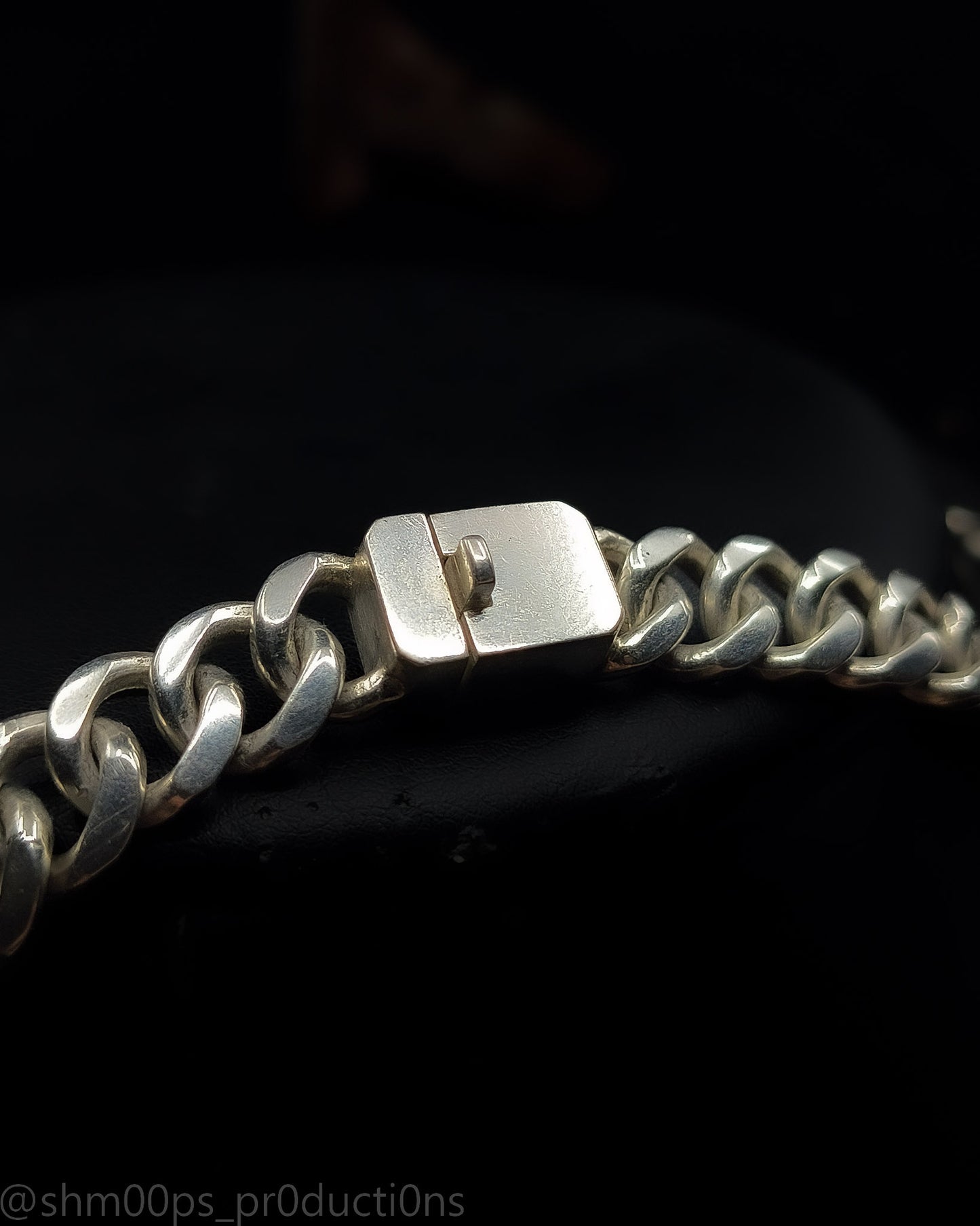 18 inch 10mm miami cuban chain with box clasp